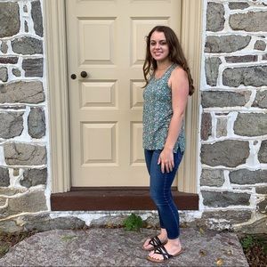 Meet your Posher, Jacquelyn